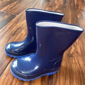 Baby rain boots